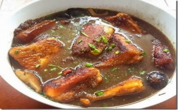 Đậu hũ tiềm thuốc bắc